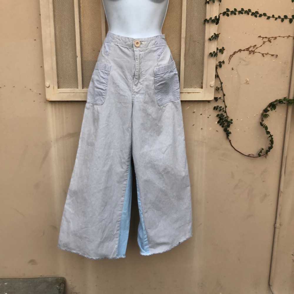 Multi color stripped wide leg pants